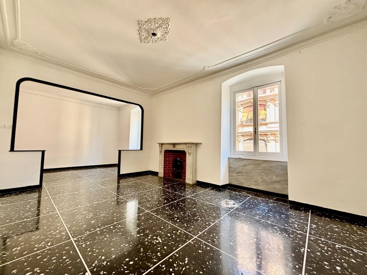 IMG_0387.jpg - Appartamento Via Smirne 2, Genova (zona Foce) - foto 2