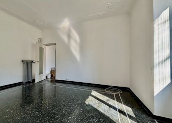 IMG_0363.jpg - Appartamento Via Smirne 2, Genova (zona Foce) - foto 15