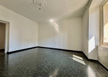 IMG_0372.jpg - Appartamento Via Smirne 2, Genova (zona Foce) - foto 19