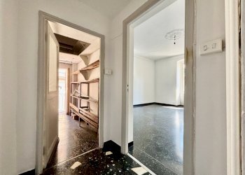 IMG_0376.jpg - Appartamento Via Smirne 2, Genova (zona Foce) - foto 23