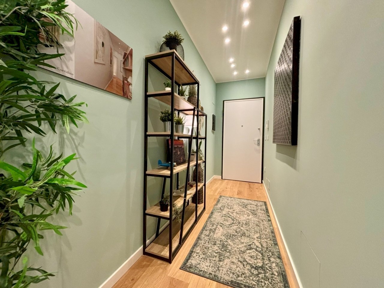 IMG_0109.jpg - Trilocale Via dei Santi Giacomo e Filippo 31, Genova (zona Marassi) - foto 2