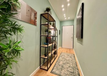 IMG_0109.jpg - Trilocale Via dei Santi Giacomo e Filippo 31, Genova (zona Marassi) - foto 2