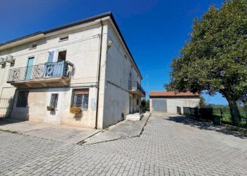 WhatsApp Image 2026-04-10 at 17.29.15 (26).jpeg - Appartamento Via Provinciale della Rocca 39, Santa Maria Imbaro - foto 1