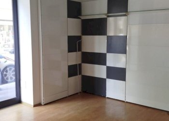 WhatsApp Image 2026-04-09 at 11.18.52.jpeg - Commercial Premises Via Giovanni Pico della Mirandola, Firenze - photo 1