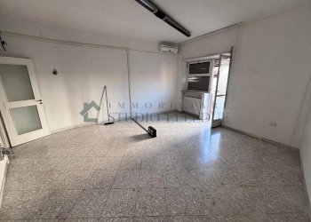 WhatsApp Image 2026-04-08 at 17.26.59 (6).jpeg - Quadrilocale Via Tenente Casale Y. Figoroa 14, Bari - foto 7