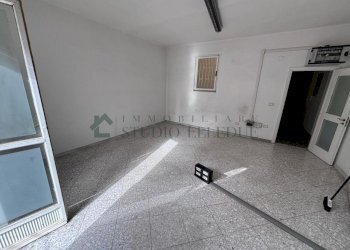 WhatsApp Image 2026-04-15 at 09.06.57 (1).jpeg - Quadrilocale Via Tenente Casale Y. Figoroa 14, Bari - foto 8