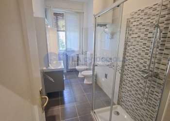 bagno.jpg - Bilocale San Lazzaro di Savena - foto 18