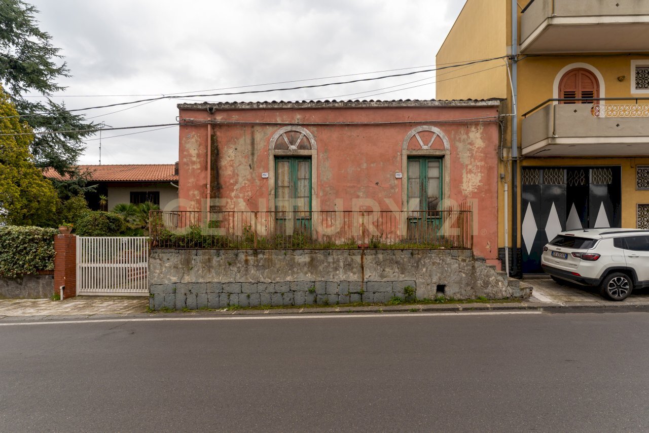 Via Armando Diaz Pisano Zafferana (91).jpg - Villa Via Armando Diaz 262, Zafferana Etnea - foto 2