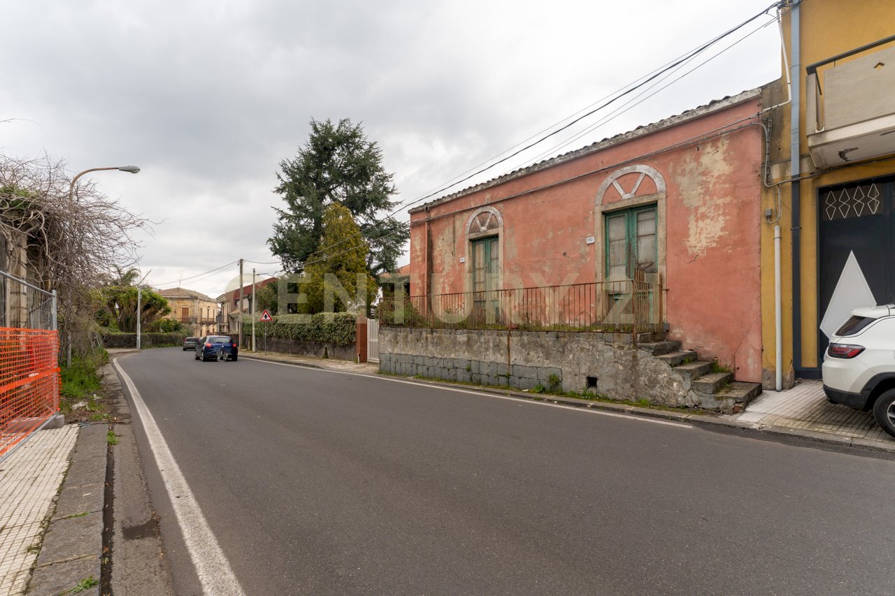 Via Armando Diaz Pisano Zafferana (92).jpg - Villa Via Armando Diaz 262, Zafferana Etnea - foto 3