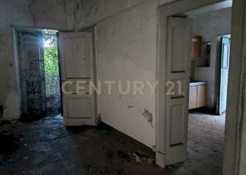 WhatsApp Image 2026-05-15 at 15.06.17 (3) - Villa Via Armando Diaz 262, Zafferana Etnea - foto 26