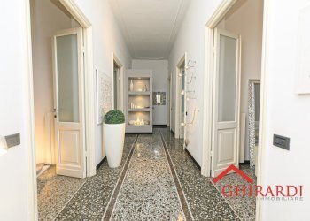 1.1 INGRESSO.jpg - Appartamento PIAZZA BONAVINO 11, Genova (zona Pegli) - foto 3