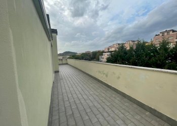 WhatsApp Image 2024-09-11 at 11.30.41 (3).jpeg - Attic via aldo moro, Osimo - photo 20