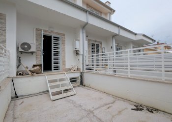 PXL_20260402_095550125~2.jpg - Quadrilocale Via Capranica 10, Guidonia Montecelio - foto 24