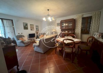 PHOTO-2026-04-03-15-30-59 6.jpg - Porzione di casa Seravezza - foto 1