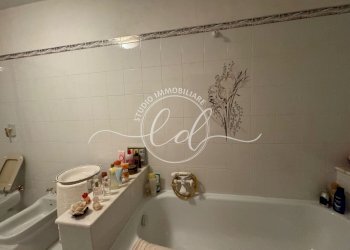 PHOTO-2026-04-03-15-30-59 13.jpg - Porzione di casa Seravezza - foto 13