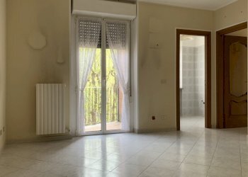 IMG_9479.JPEG - Two-room apartment Corso Luigi Einaudi 1/A, Cherasco - photo 1