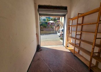 box (5).jpeg - Box Via Benedetto da Cesino 3a, Genova (zona Pontedecimo) - foto 4