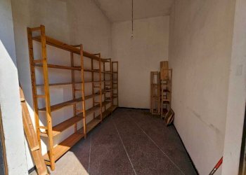 box (8).jpeg - Box Via Benedetto da Cesino 3a, Genova (zona Pontedecimo) - foto 6