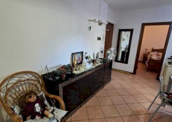 WhatsApp Image 2026-04-02 at 15.19.38 (1).jpeg - Appartamento Lesignano de' Bagni - foto 5