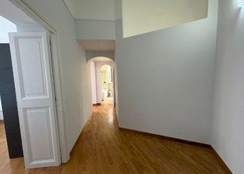 WhatsApp Image 2026-04-10 at 12.57.34 (2).jpeg - Trilocale Via di San Giovanni in Laterano 276, Roma - foto 13