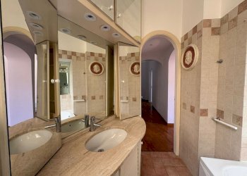 WhatsApp Image 2026-04-10 at 12.57.33 (3).jpeg - Trilocale Via di San Giovanni in Laterano 276, Roma - foto 16