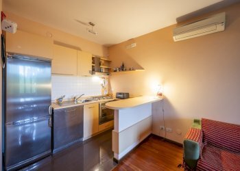 DSC_0274-HDR.jpg - Bilocale Largo Monsignor Luigi Calza 7, Parma - foto 15