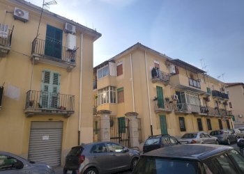 Locale Commerciale Via Lucania, n., Messina - foto 2