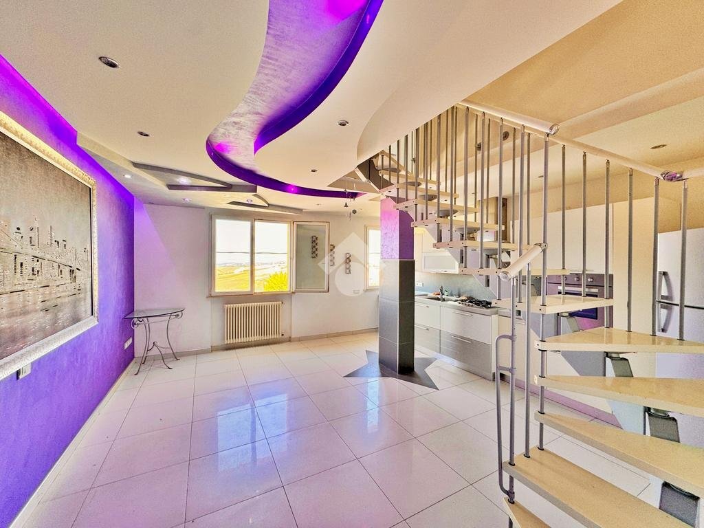 Apartment Via pulzona, Saludecio - photo 1