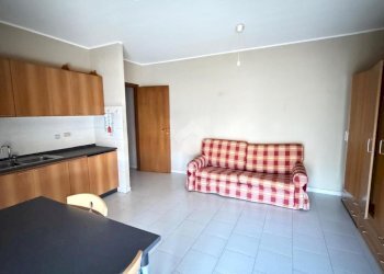 One-room apartment Via Vigna, Ciriè - photo 3