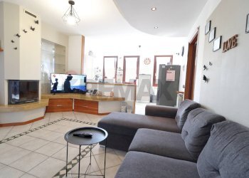 Two-room apartment Palazzago, BG, Palazzago - photo 7