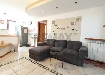 Two-room apartment Palazzago, BG, Palazzago - photo 8