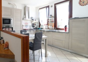 Two-room apartment Palazzago, BG, Palazzago - photo 14