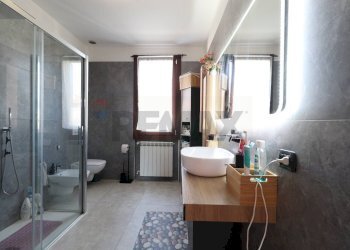 Two-room apartment Palazzago, BG, Palazzago - photo 19