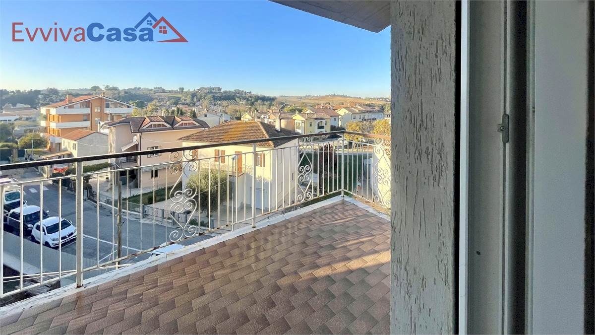 Four-room apartment Via San Girolamo 25, Ostra - photo 2