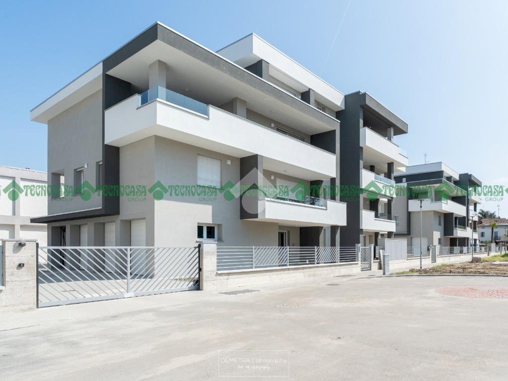 Four-room apartment Via Guglielmo Marconi, San Cesario sul Panaro - photo 2