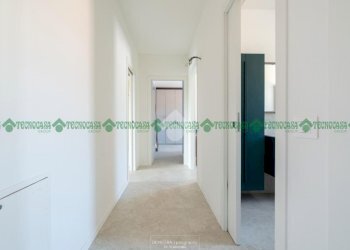 Four-room apartment Via Guglielmo Marconi, San Cesario sul Panaro - photo 19