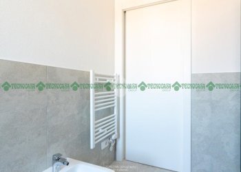 Four-room apartment Via Guglielmo Marconi, San Cesario sul Panaro - photo 26