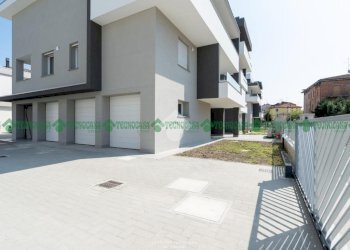 Four-room apartment Via Guglielmo Marconi, San Cesario sul Panaro - photo 43