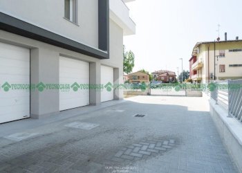 Four-room apartment Via Guglielmo Marconi, San Cesario sul Panaro - photo 44