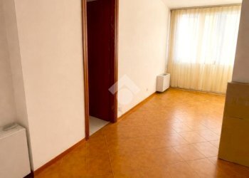 Trilocale V. Radici in Piano, Sassuolo - foto 2