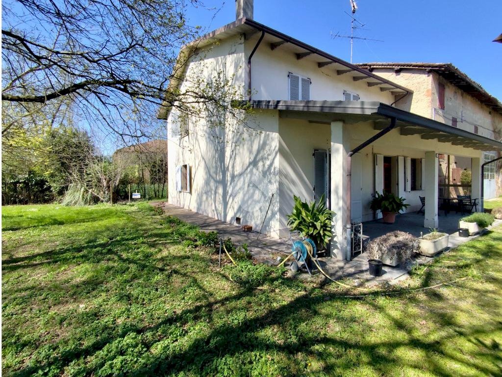 Casa indipendente Via Cristoforo Colombo, Novellara - foto 2