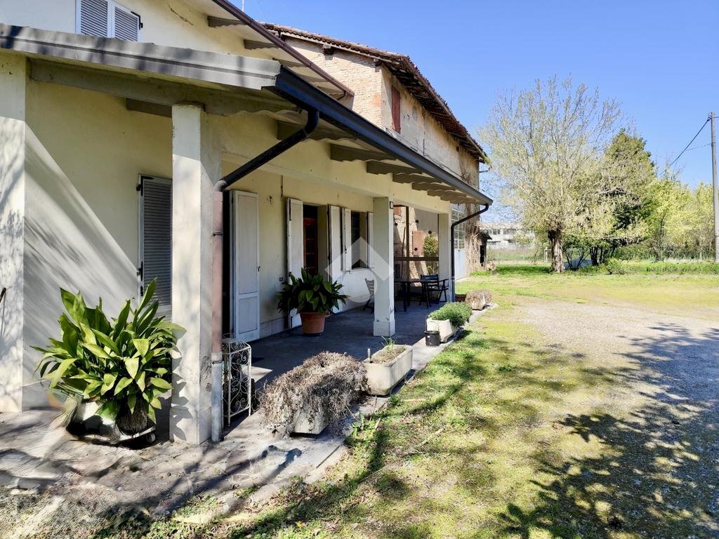 Casa indipendente Via Cristoforo Colombo, Novellara - foto 3