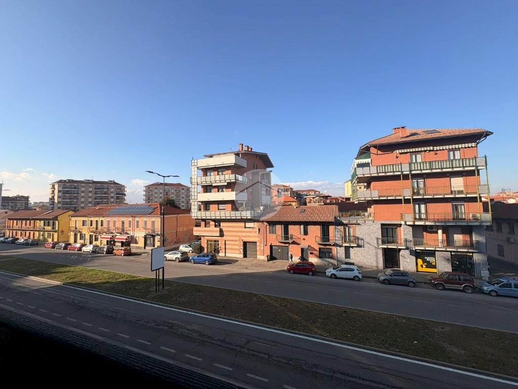 Three-room apartment C.so Francia, Collegno - photo 1