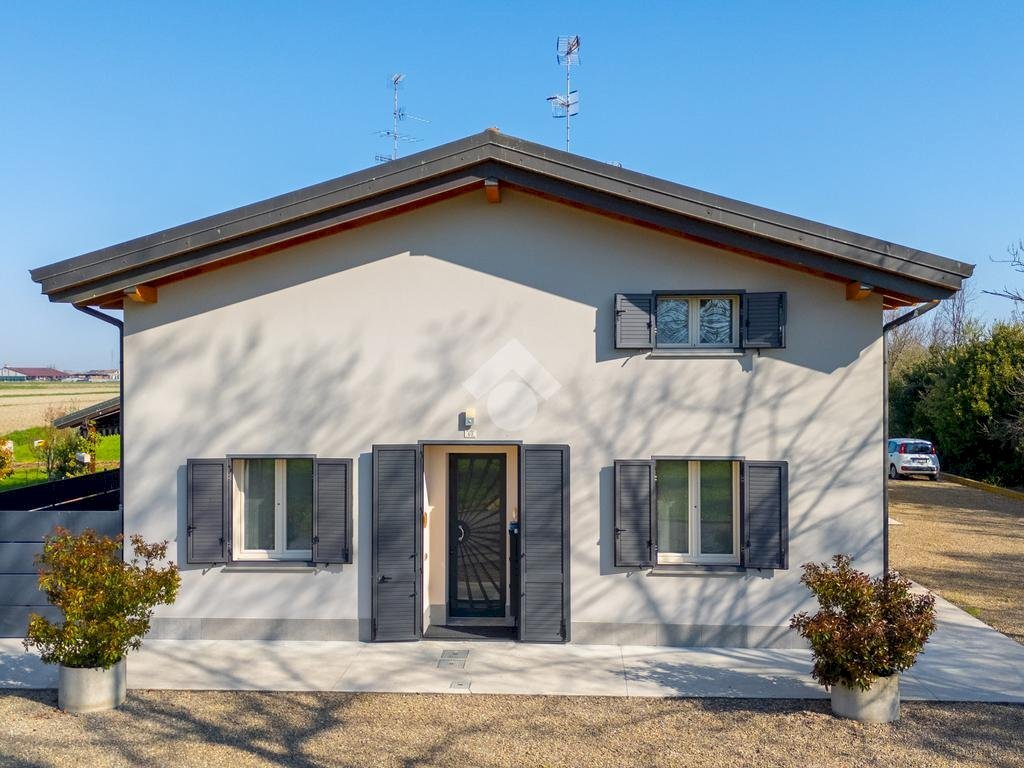Casa semi indipendente Via Degli Azzarri, Reggio nell'Emilia - foto 3