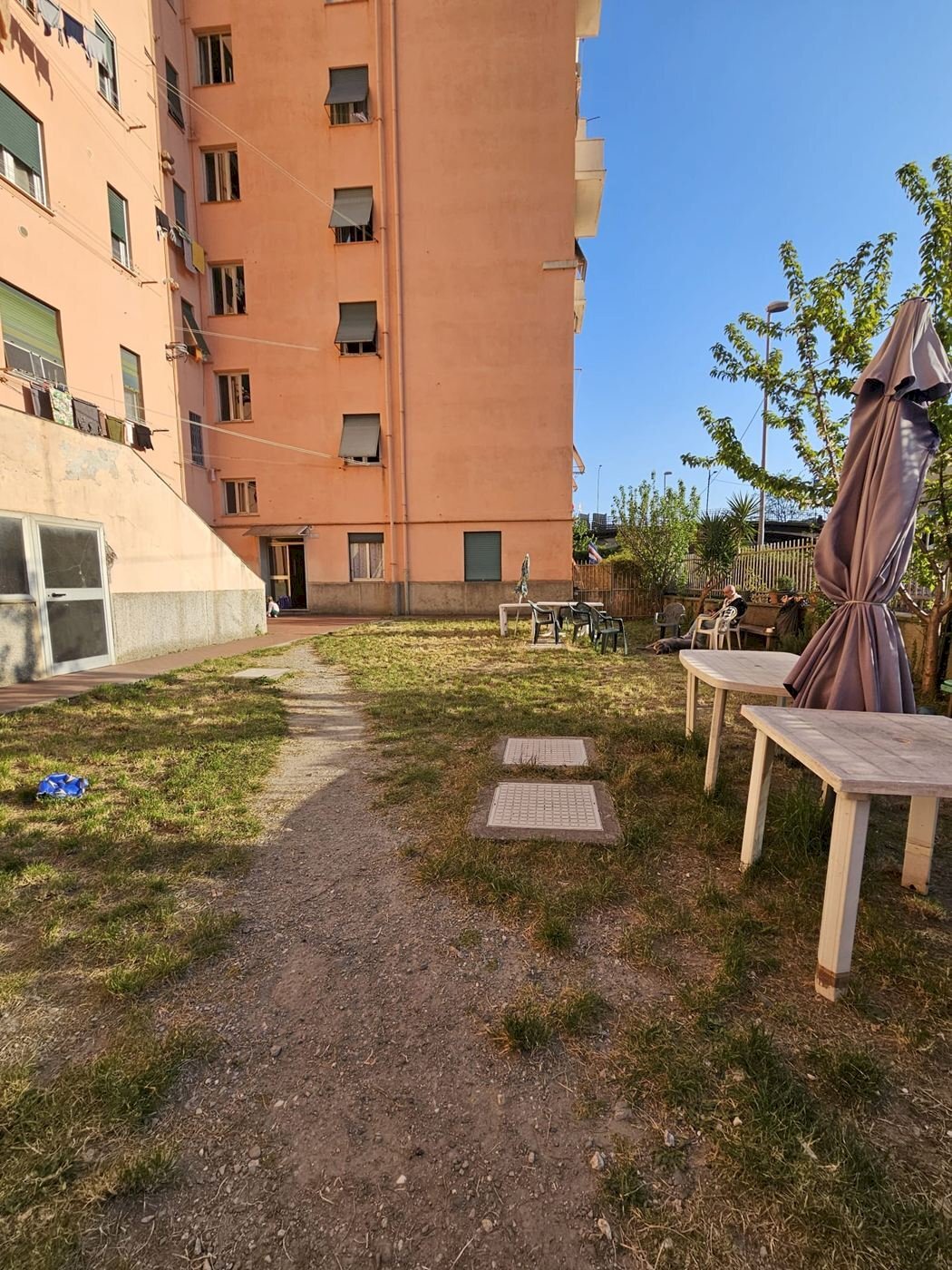 Trilocale Via Sant' ambrogio di fegino, Genova (zona Rivarolo) - foto 2