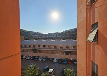 Trilocale Via Sant' ambrogio di fegino, Genova (zona Rivarolo) - foto 6