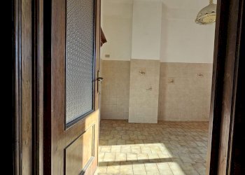 Trilocale Via Sant' ambrogio di fegino, Genova (zona Rivarolo) - foto 7