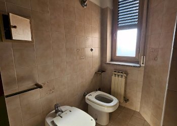 Trilocale Via Sant' ambrogio di fegino, Genova (zona Rivarolo) - foto 19