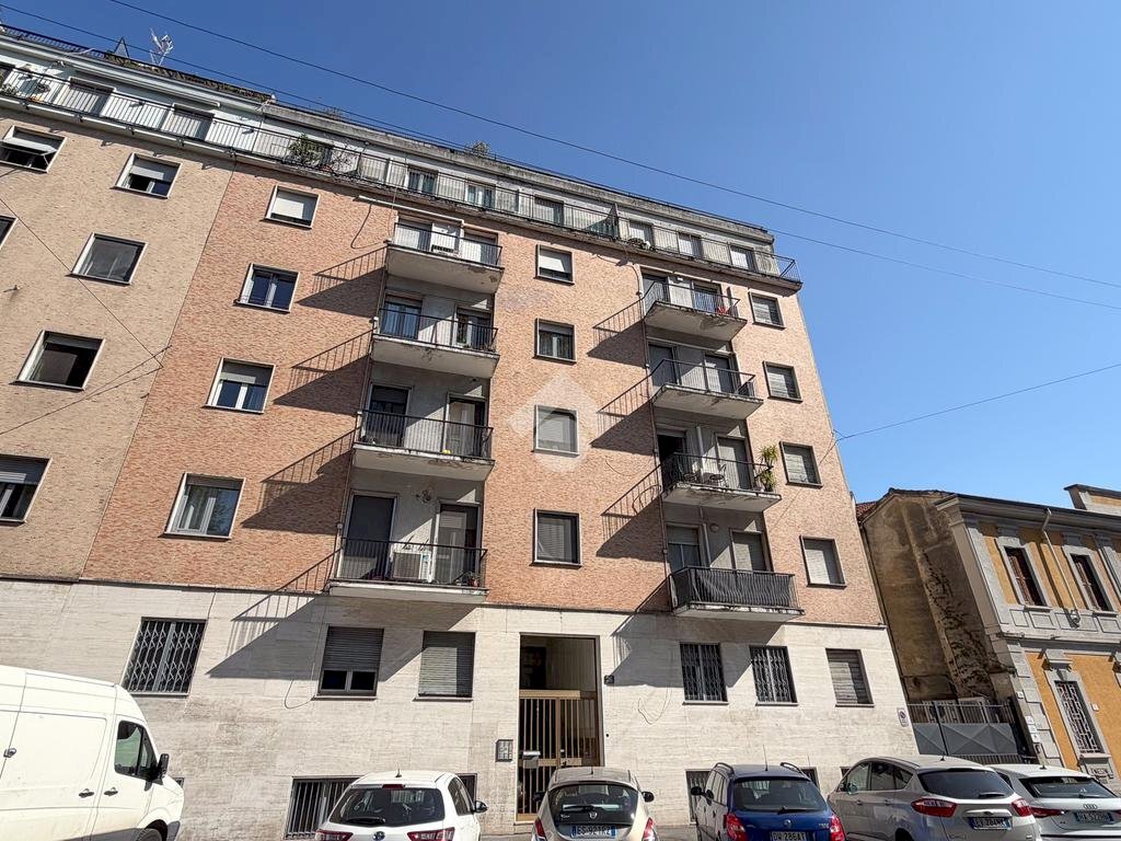 One-room apartment Via Friuli, Milano - photo 1