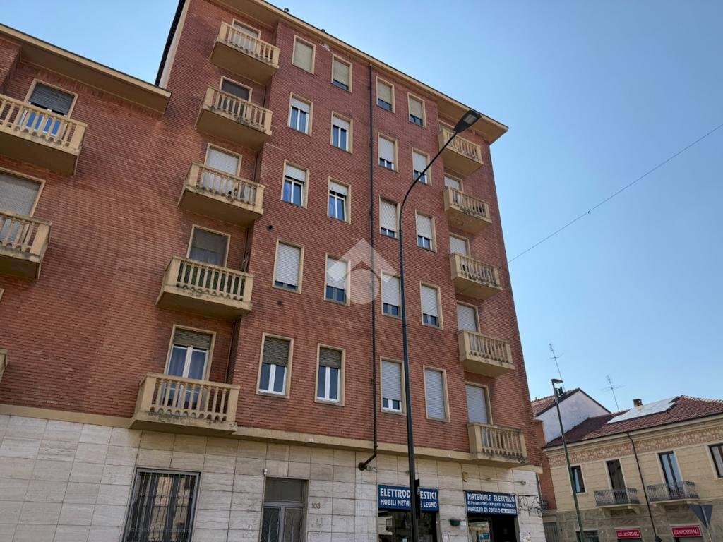 Two-room apartment Via Val della Torre, Torino (neighborhood Lucento) - photo 1